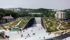 نمونه موردی دانشگاه زنان اوها